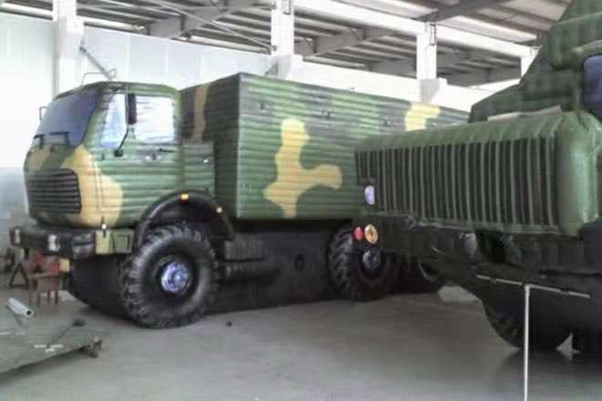 广州大型军事车